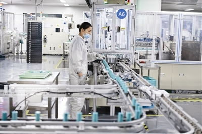 新能源電池產(chǎn)銷兩旺帶動電子材料銷售繁榮